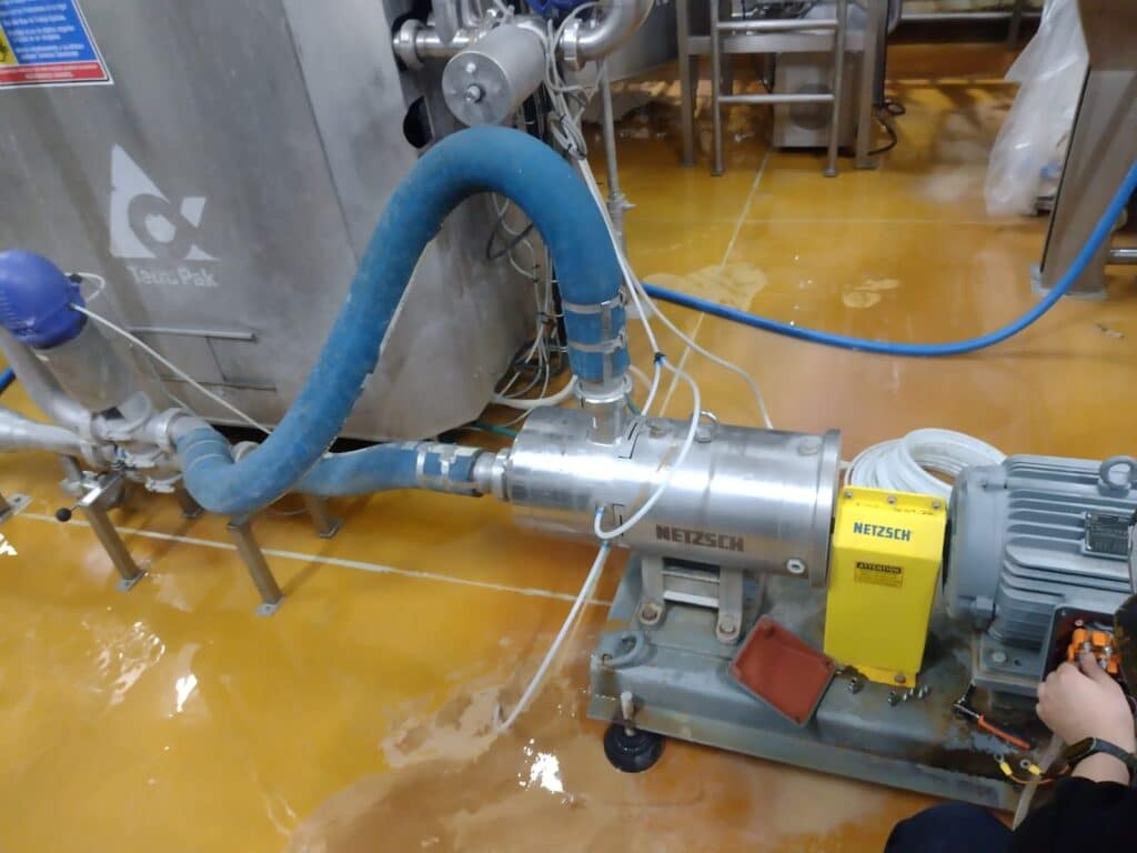 Bomba higienica e inoxidable para bombeo de manjar o alimentos